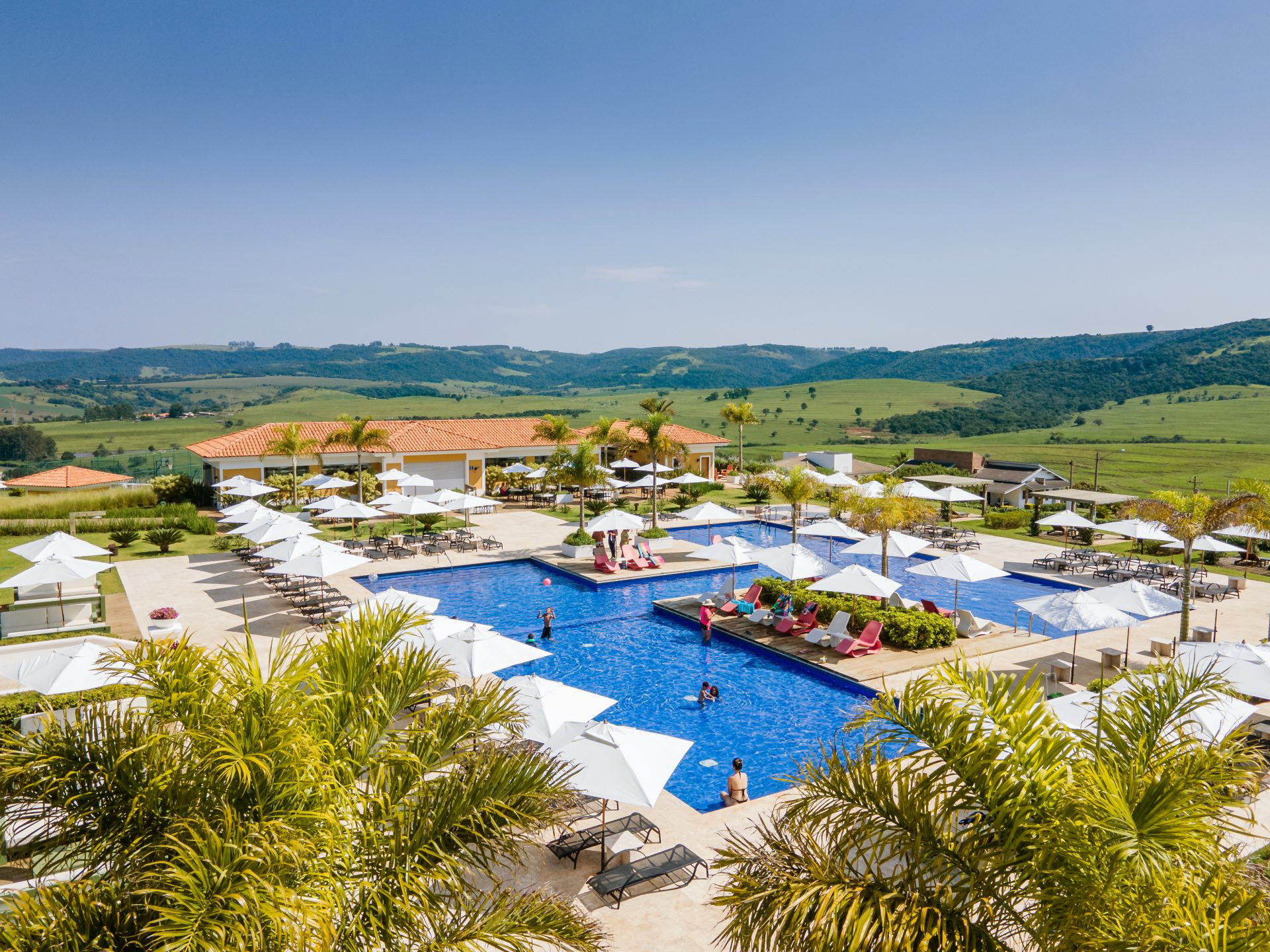 Primeiro Clube Piscinas